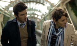Loading Upstream Color Pics 2 -    2    ...